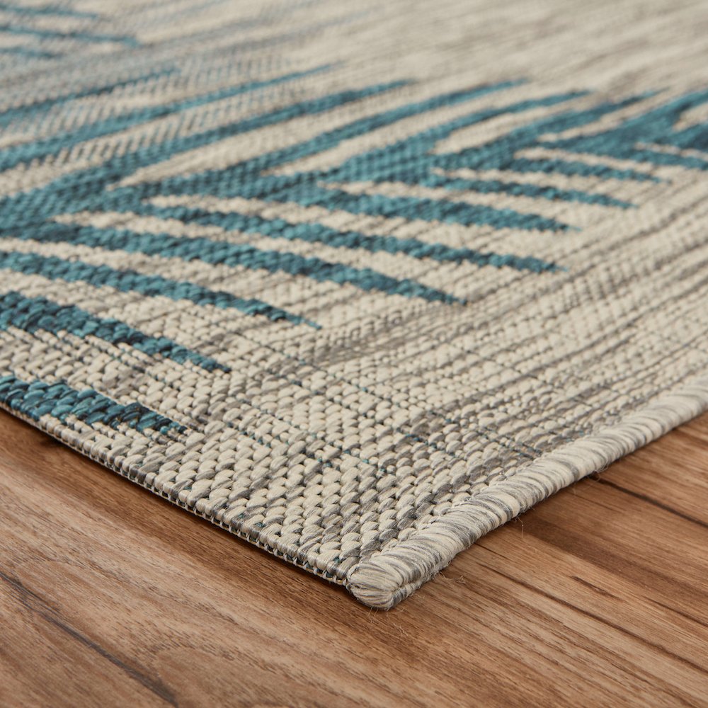 Captiva Durable Performance Area Rug Outdoor in Blue/Gray, 5' x 7'