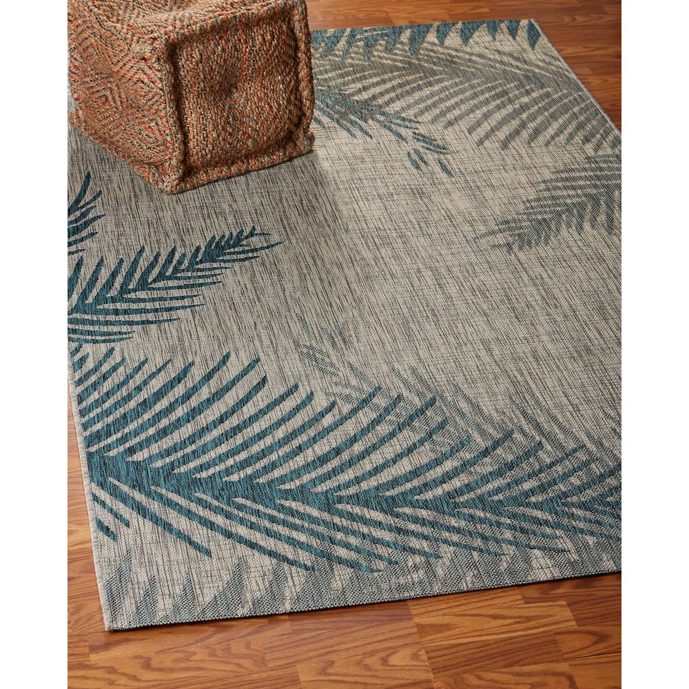 Captiva Durable Performance Area Rug Outdoor in Blue/Gray, 5' x 7'