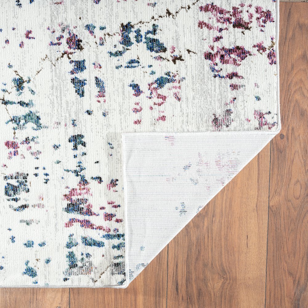 Impulse Performance Blend Area Rug Indoor in White/Brown, 5' x 7'6"