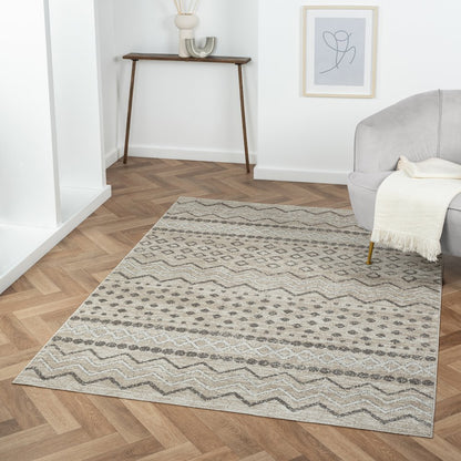 Lanham Durable Performance Area Rug Indoor in Beige/Gray, 7'9" x 9'9"