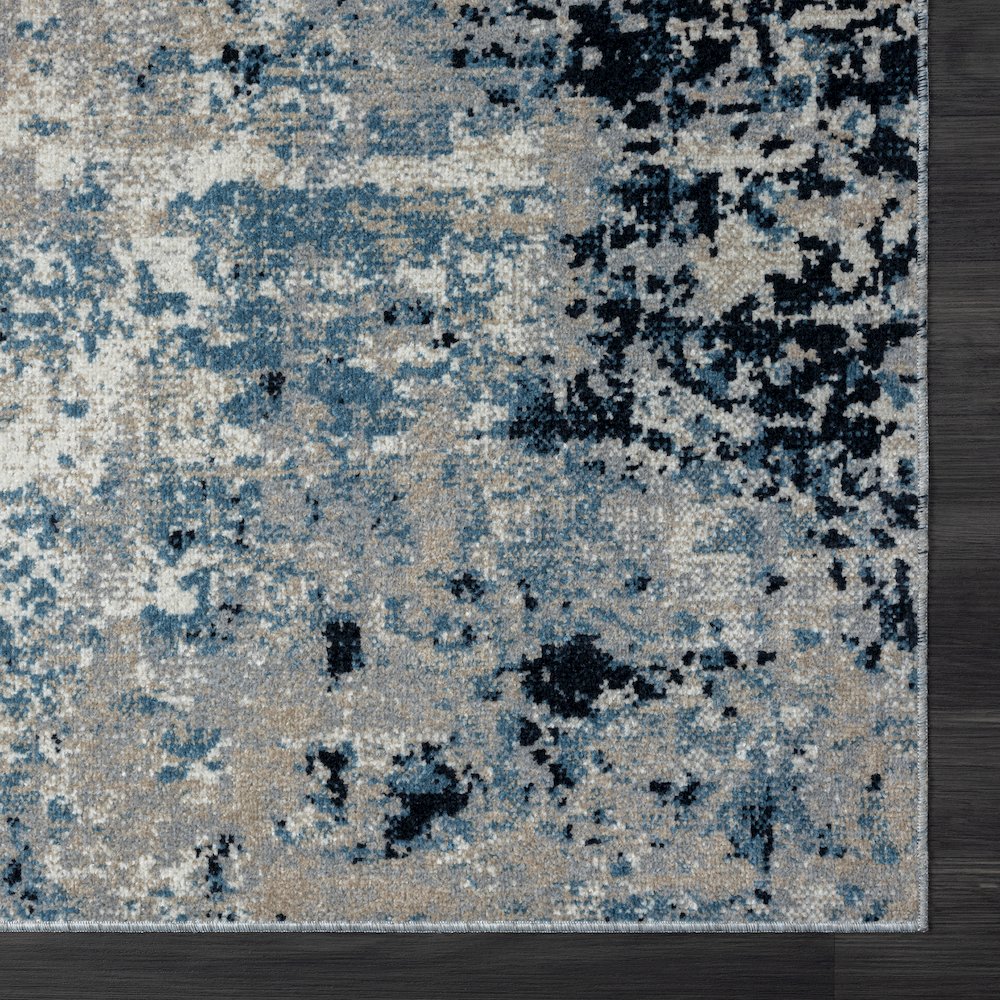 Lanham Durable Performance Area Rug Indoor in Blue/Beige, 5' x 7'