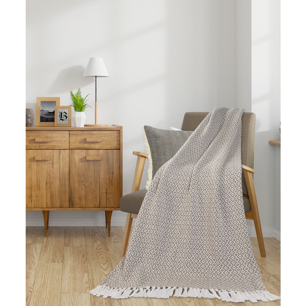 Tan/White Diamond All-Natural Cotton Throw Blanket