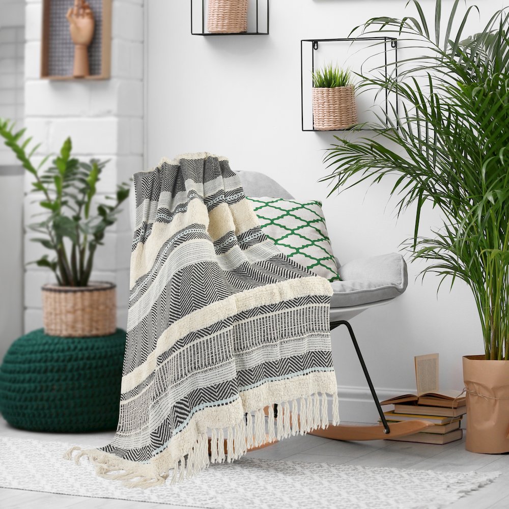 Cream/Blue Herringbone All-Natural Cotton Throw Blanket