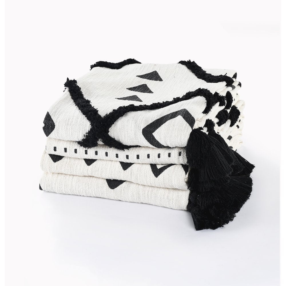 Avant-Garde Black/White Chevron/Dot Hand-Woven All-Natural Cotton Throw Blanket