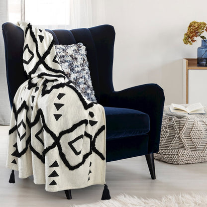 Avant-Garde Black/White Diamond Hand-Woven All-Natural Cotton Throw Blanket
