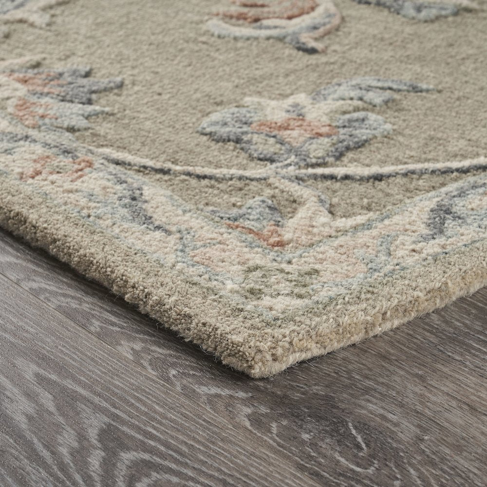 Mirroring Floral Bloom Area Rug 5'0"x7'0"