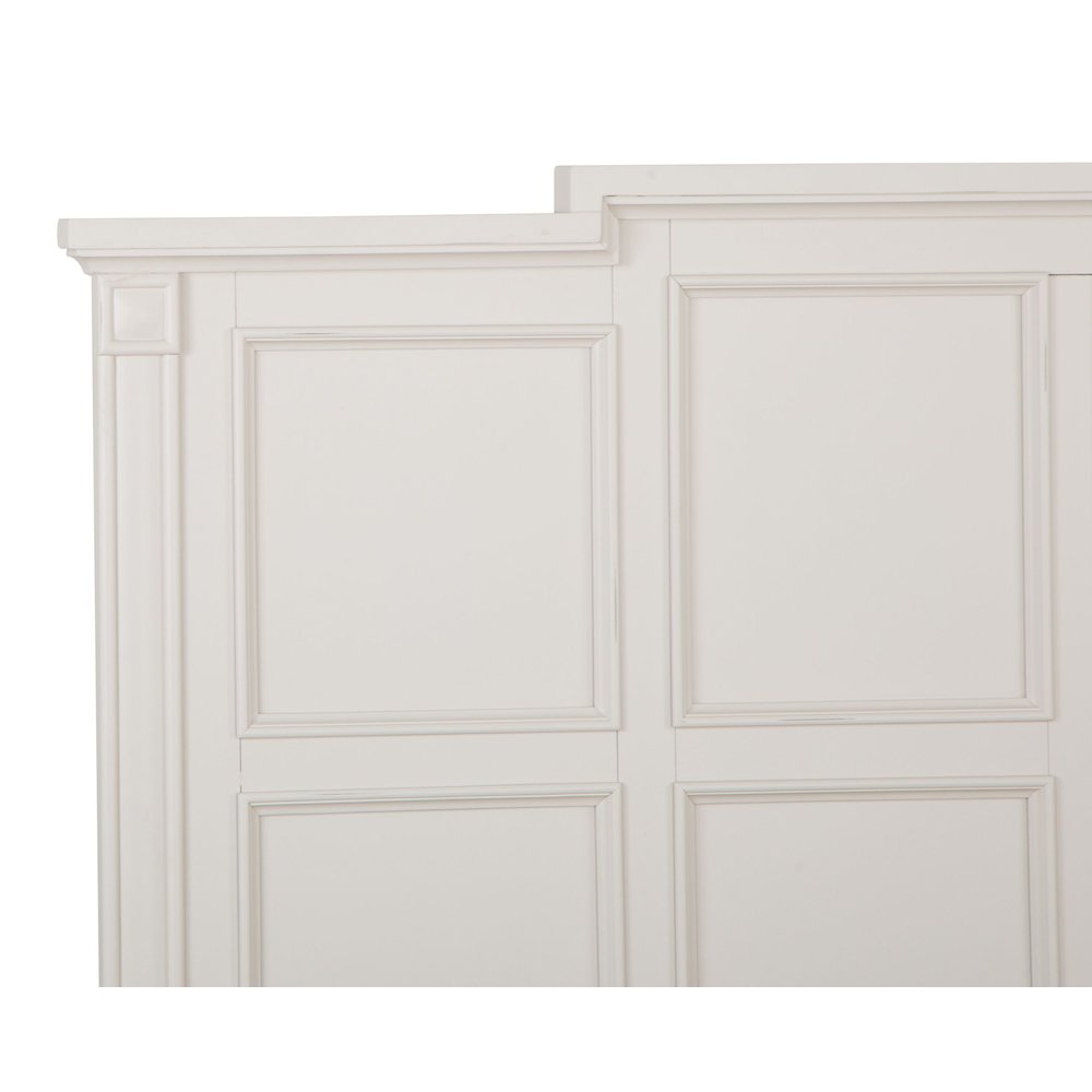 Willowbrook Egg Shell White With Slight Rub Through Queen Panel Storage Bed