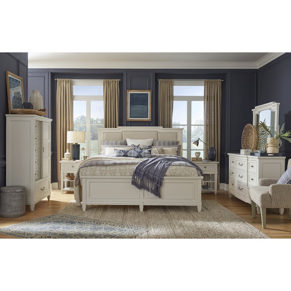 Willowbrook Egg Shell White With Slight Rub Through Door Chest