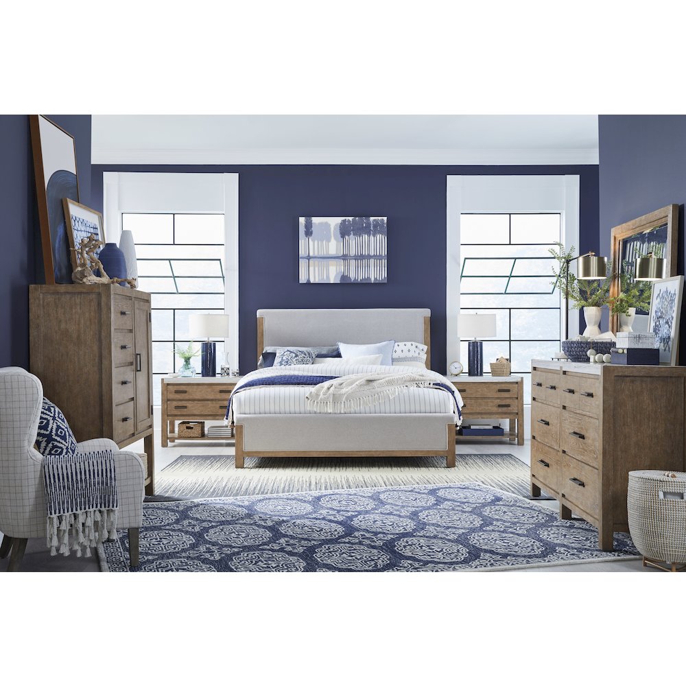 Plum Creek Sierra Brown Queen Upholstered Panel Bed