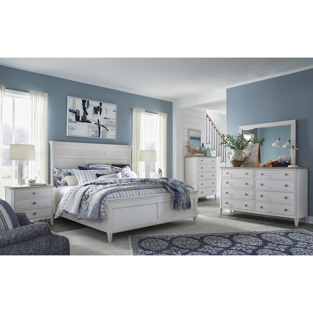 Echo Isles Sea Pearl And Driftwood Double Drawer Dresser With Landscape Mirror
