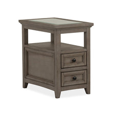 Paxton Place Dovetail Grey Chairside End Table