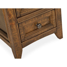 Bay Creek Toasted Nutmeg Chairside End Table