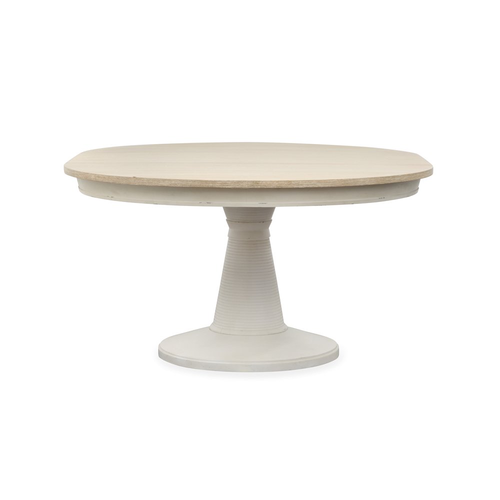 Echo Isles Sea Pearl And Driftwood Extendable 54" Round Dining Table
