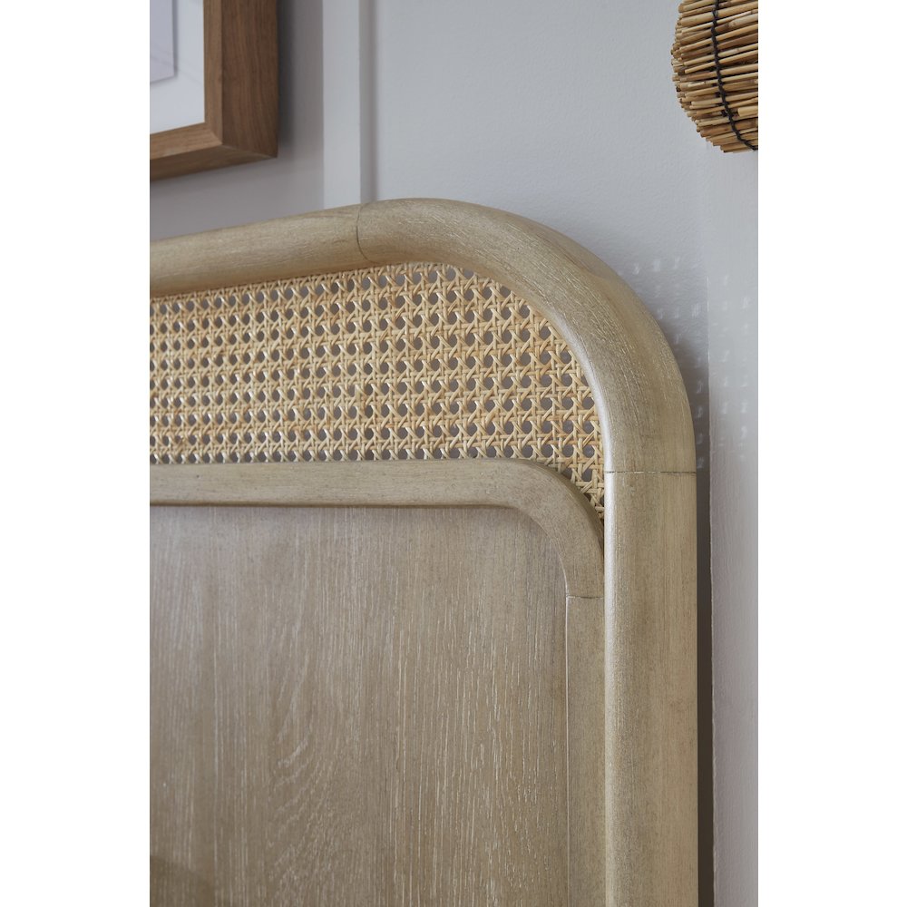 Sunset Cove Sanibel Brown Queen Panel Bed