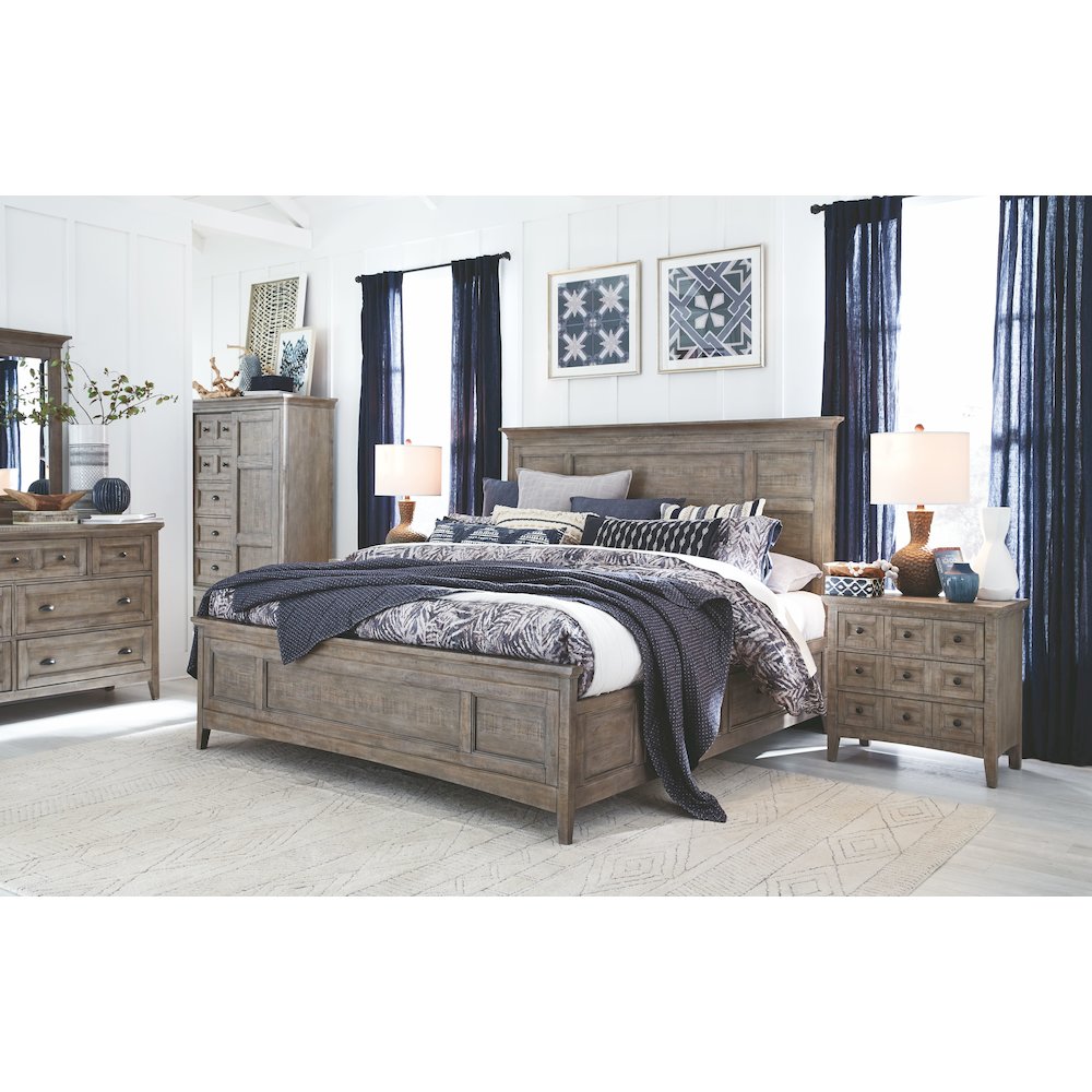 Paxton Place Dovetail Grey Door Chest