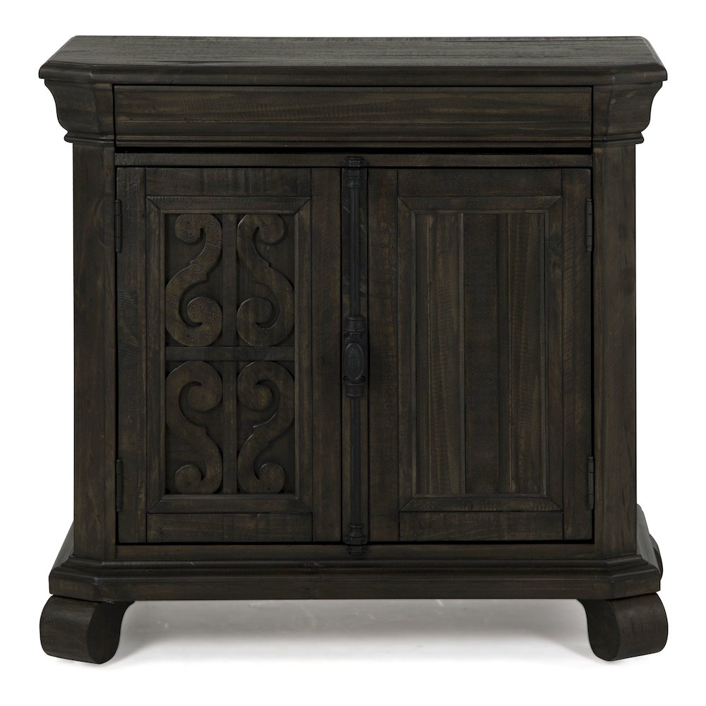 Bellamy Peppercorn Bachelor Chest