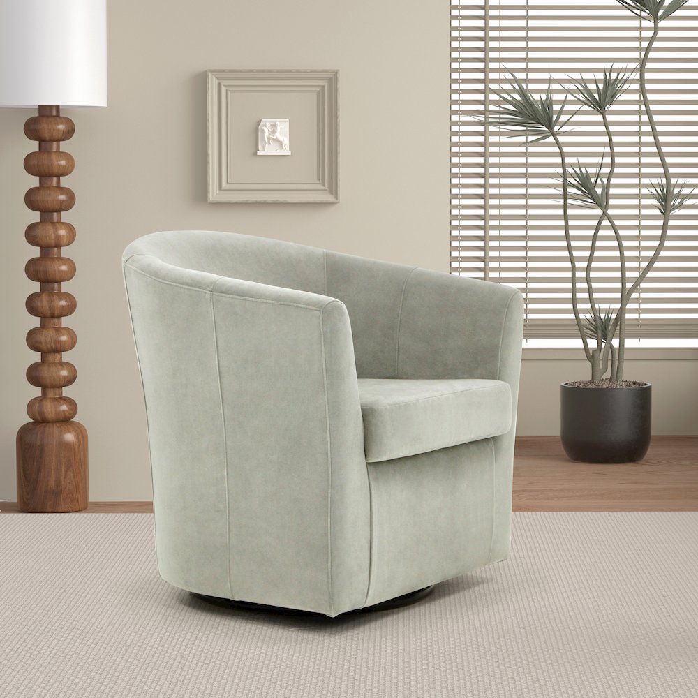 Windsor Swivel Club Chair