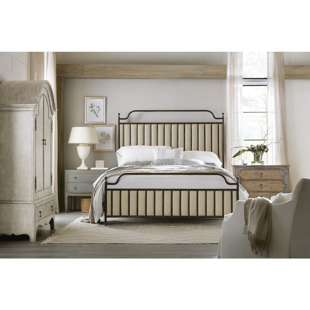 Hooker Furniture Bedroom Ciao Bella Bachelors Chest