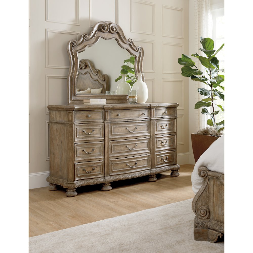 Castella Mirror