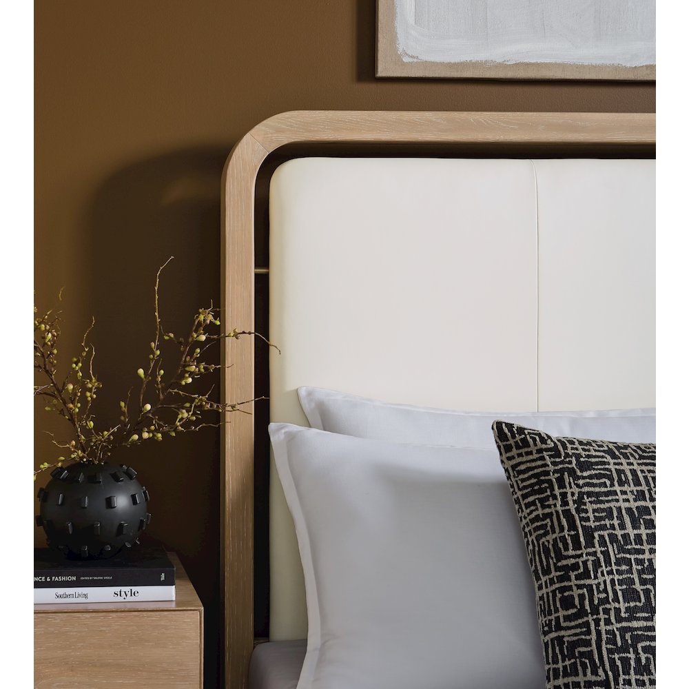 Banyon Bay California King Panel Bed