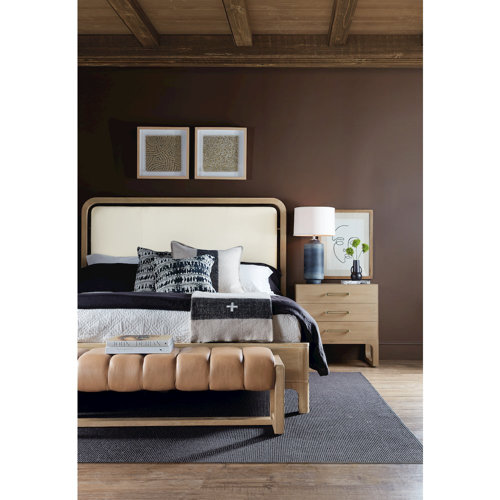 Banyon Bay King Panel Bed