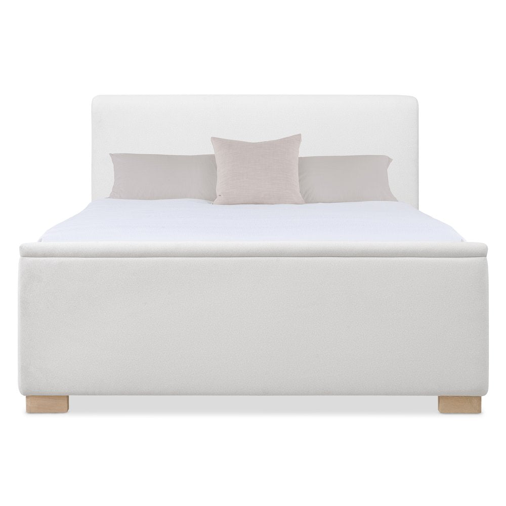 Banyon Bay Queen Upholstered Bed