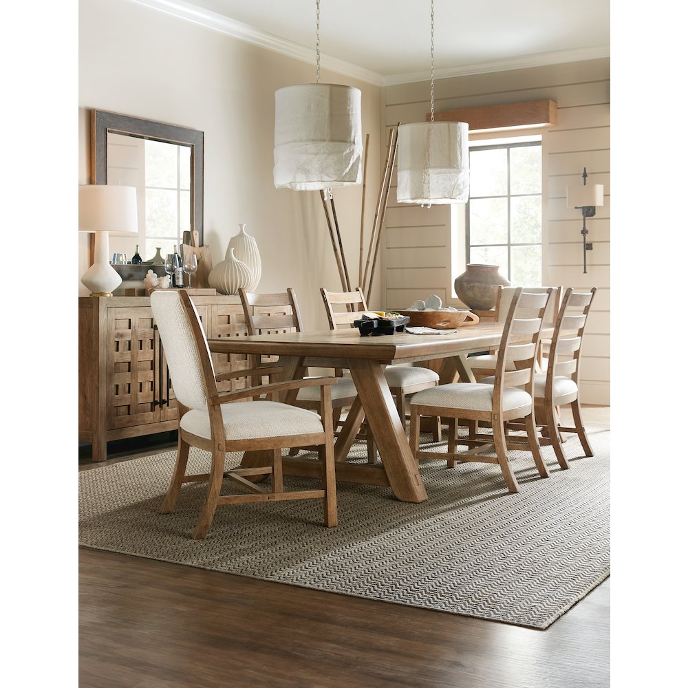 Vineyard Row Rectangle Dining Table with Two 20-inch Leaves