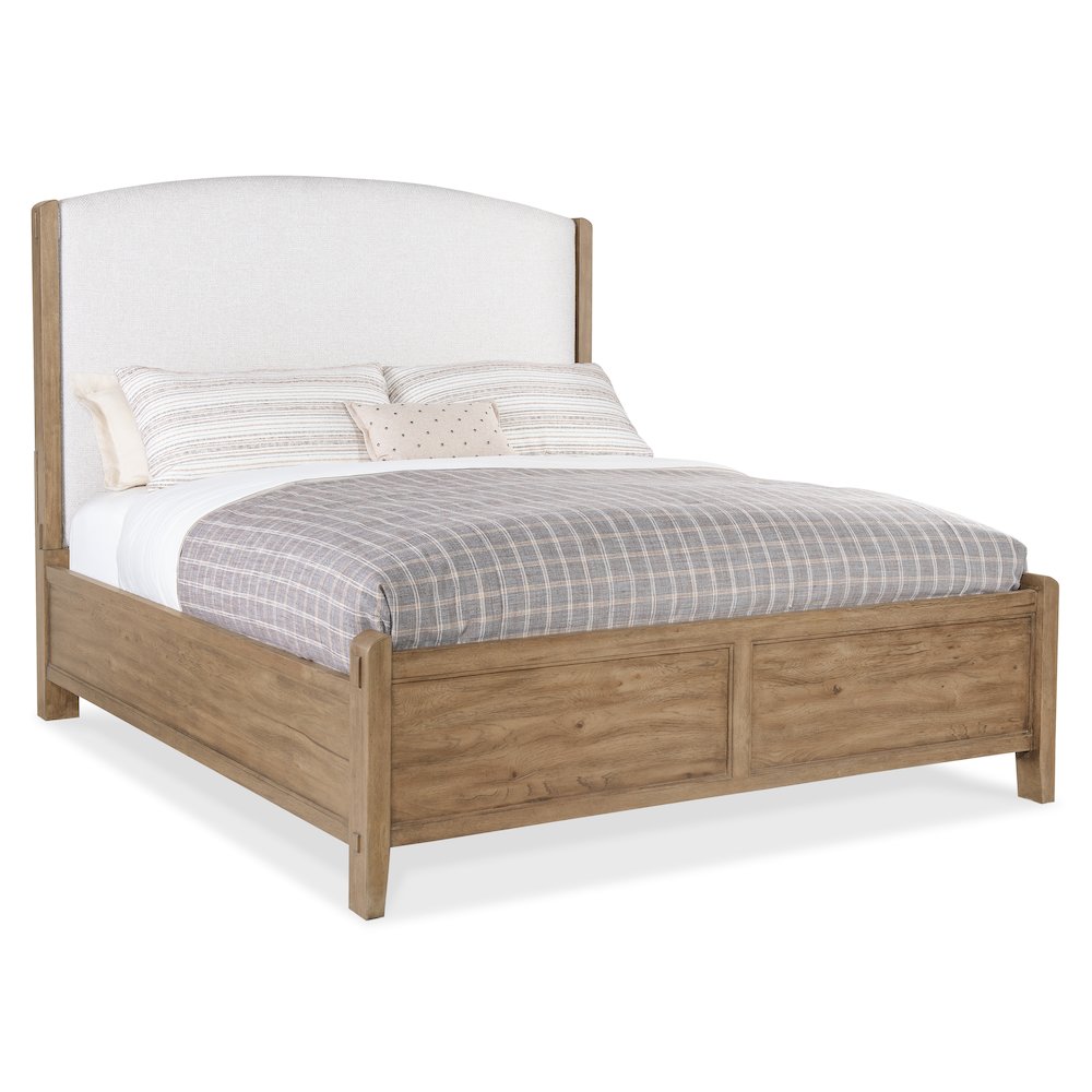 Vineyard Row Queen Upholstered Bed