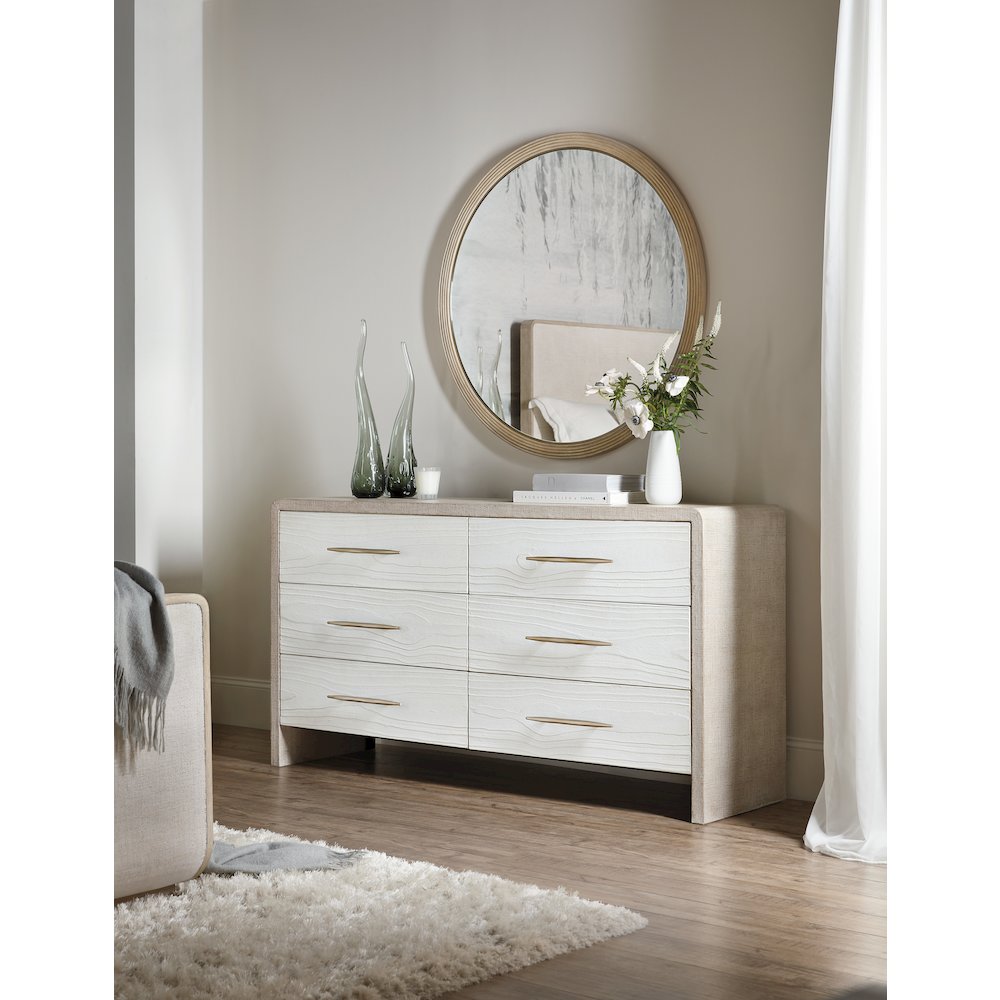 Hooker Furniture Bedroom Cascade Six-Drawer Dresser