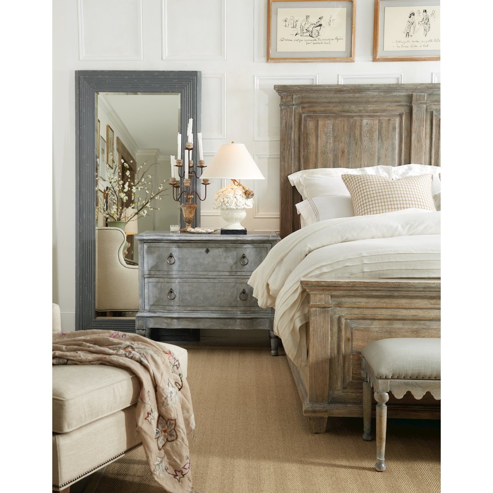 Hooker Furniture Bedroom Boheme Verbena Bachelors Chest