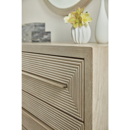 Hooker Furniture Bedroom Cascade Six-Drawer Dresser