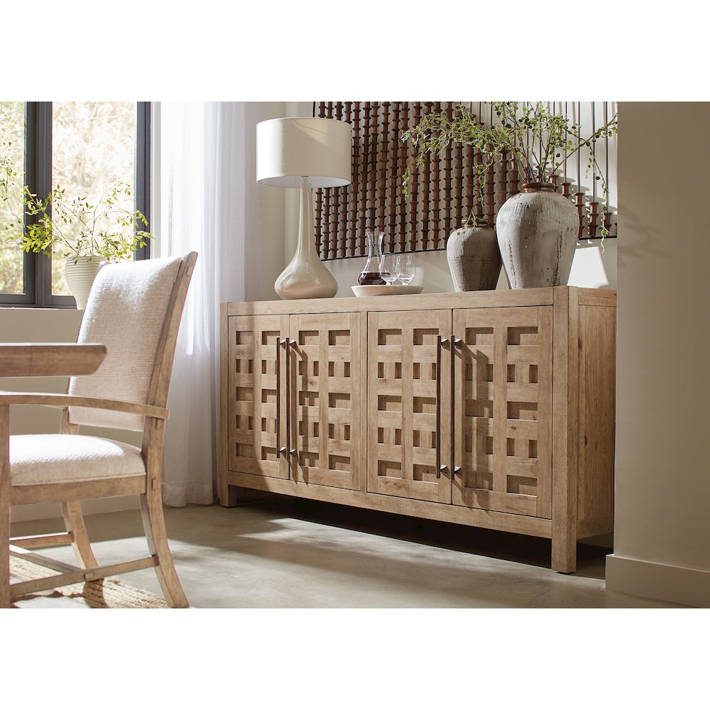 Vineyard Row Buffet in Light Natural Wood by Hooker Furnishings
