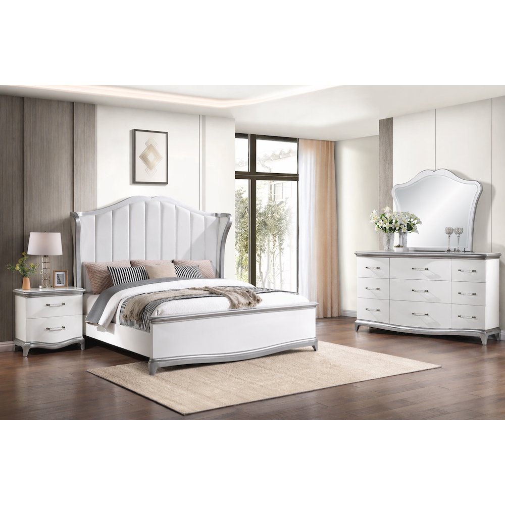 Nina Cream High-gloss 4-Piece Bedroom Set, King