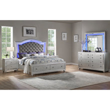 Shiney Silver 4-Piece Bedroom Set with LED Lighting, Queen