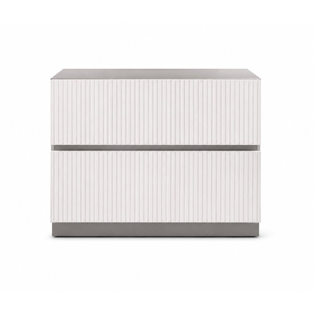 Cecilia White and Gray Fluted 4-piece Bedroom Set, King