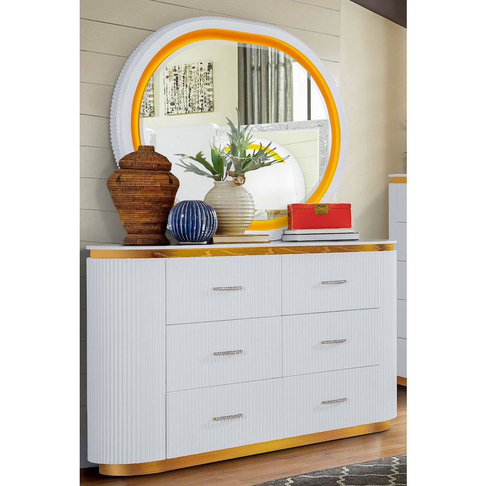 Zoe Crystal 4-Piece Bedroom Set with LED Lighting, Queen