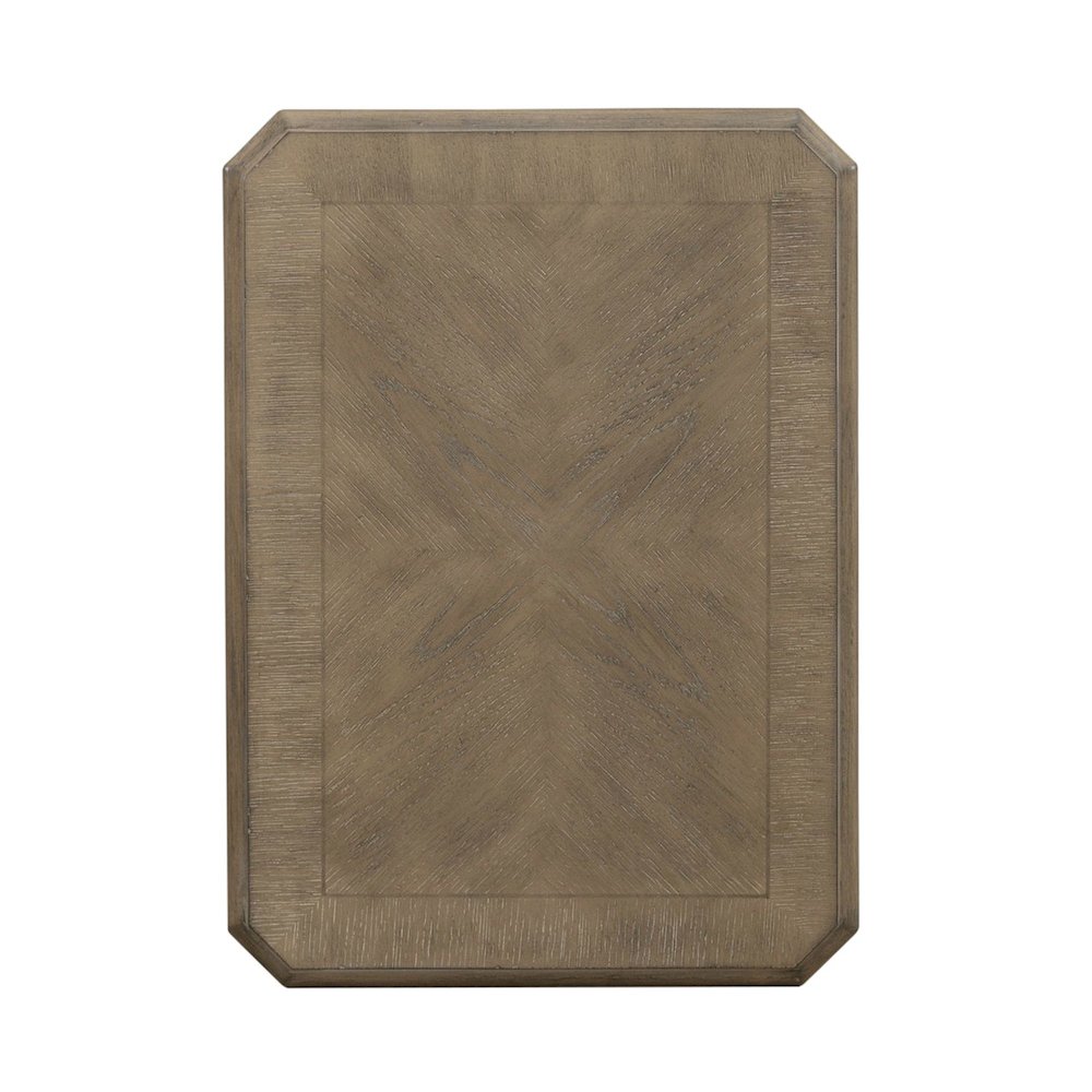 Magnolia Manor Chair Side Table in Weathered Bisque