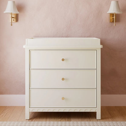 Graco Sasha 3 Drawer Chest with Changing Topper - Frosted Oat